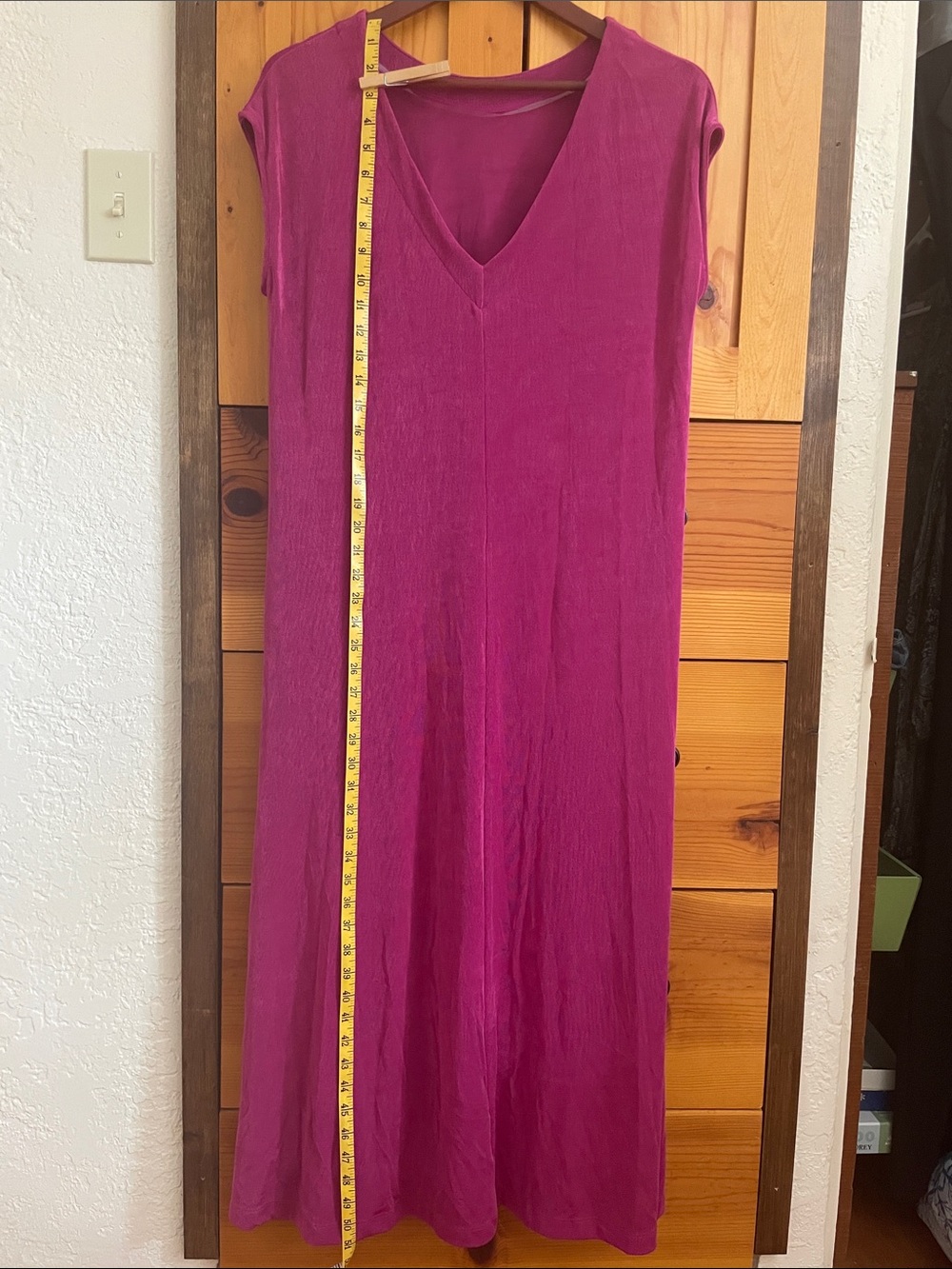 Travelers by Chicos cap sleeve v neck dress size “2”
